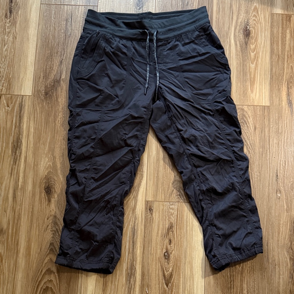 Charcoal The North Face Women's Cropped Pants